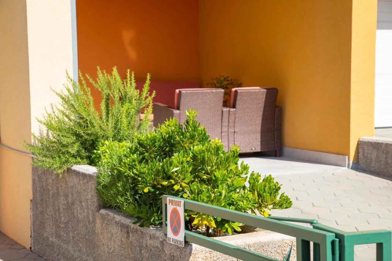 Apartment Fragola Makarska Exteriör bild