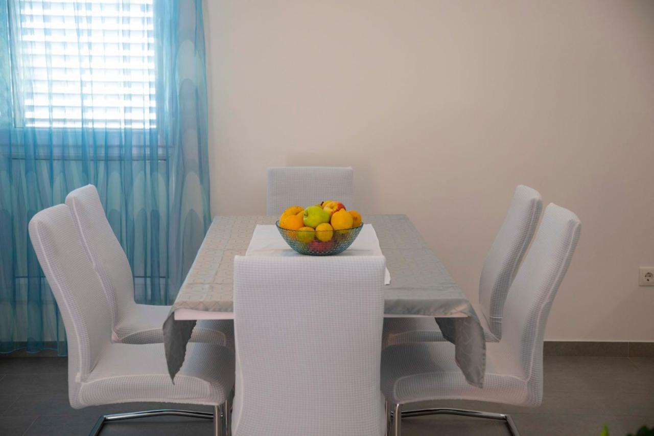 Apartment Fragola Makarska Exteriör bild