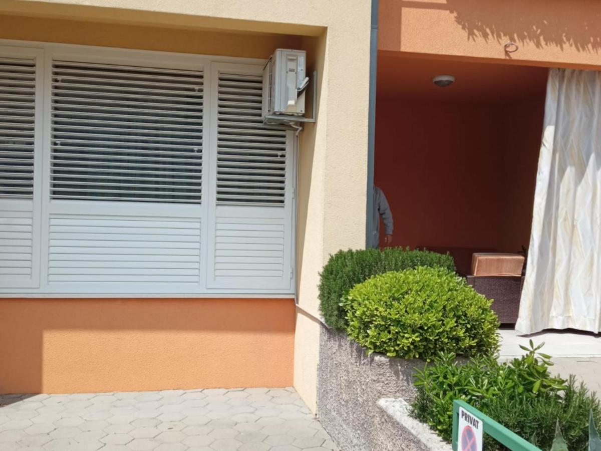 Apartment Fragola Makarska Exteriör bild